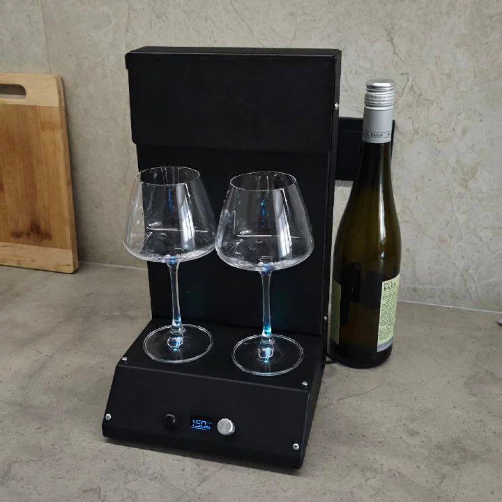 Točionik za vino – 2 čaše